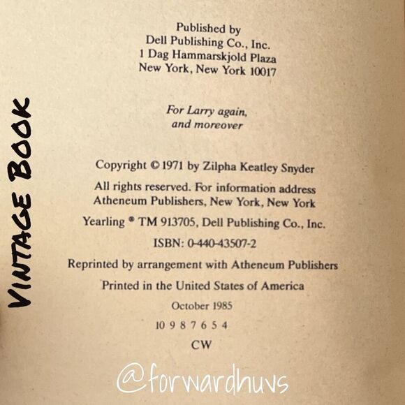 Bundle Sale 3 for $15 | The Headless Cupid by Zilpha Keatley Snyder | 1985 - Picture 5 of 7